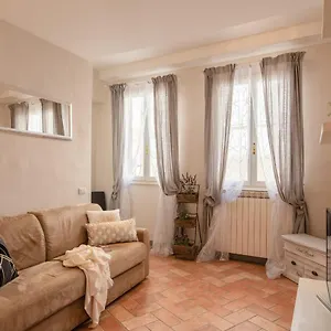 Apartment Toscanella - Flo, Florence